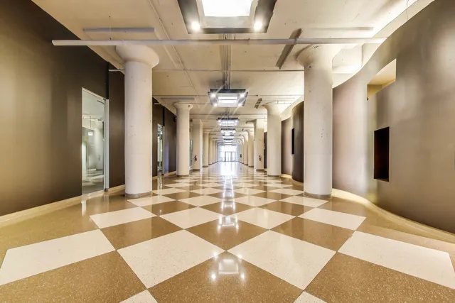 $449,900 | 900 North Kingsbury Street, Unit 1025, Chicago, IL 60610