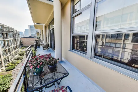 $449,900 | 900 North Kingsbury Street, Unit 1025, Chicago, IL 60610