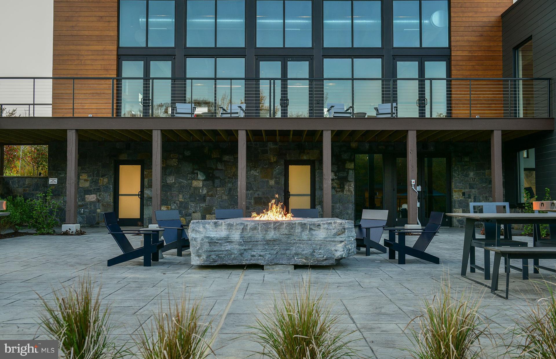 303 Backwater Way Laurel, MD 20724 - Photo 19 of 33 a view of a building with sitting area