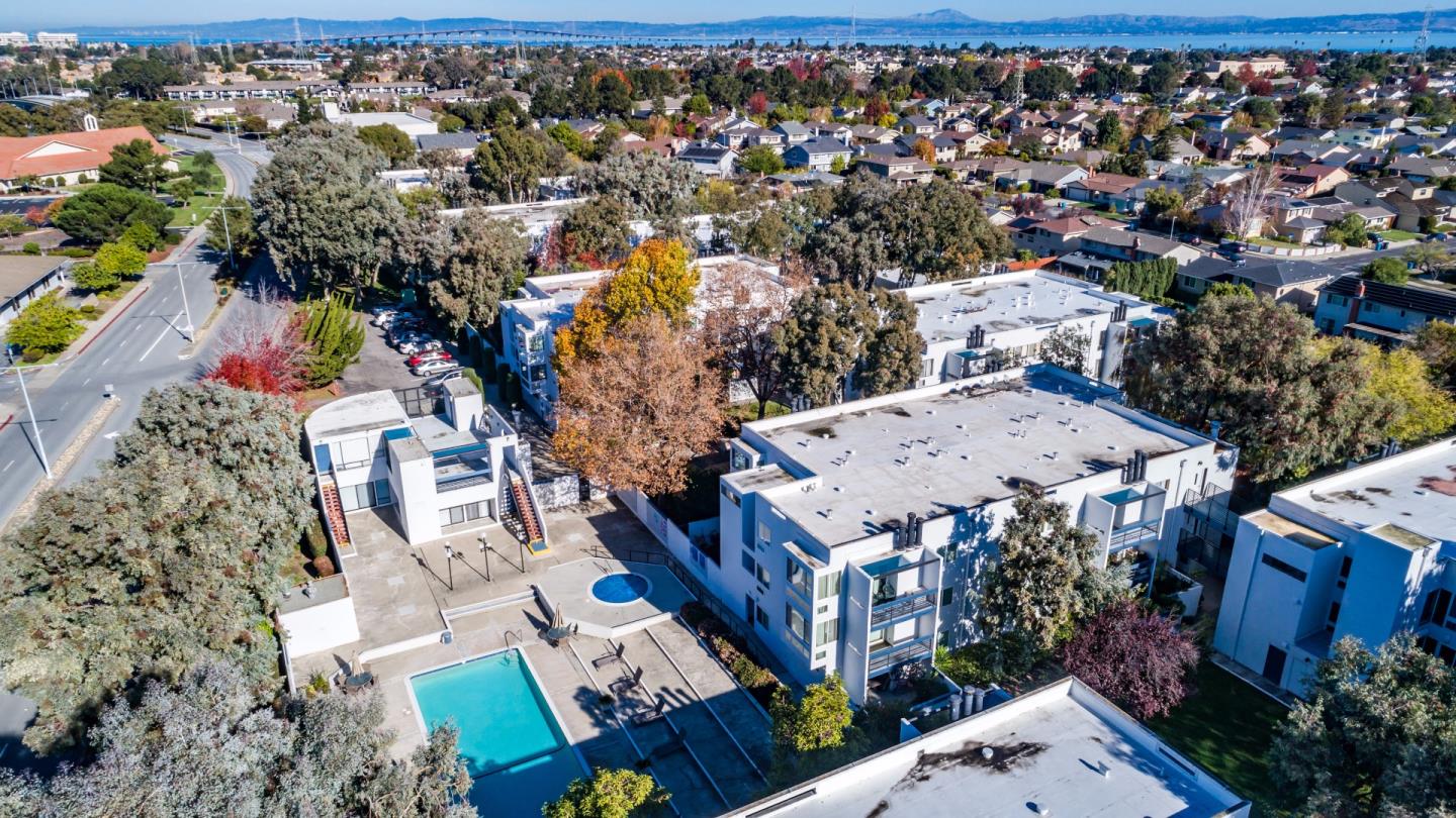 1041 Shell Boulevard, Unit 9 Foster City, CA 94404 - Photo 21 of 22 Gallery Image 21