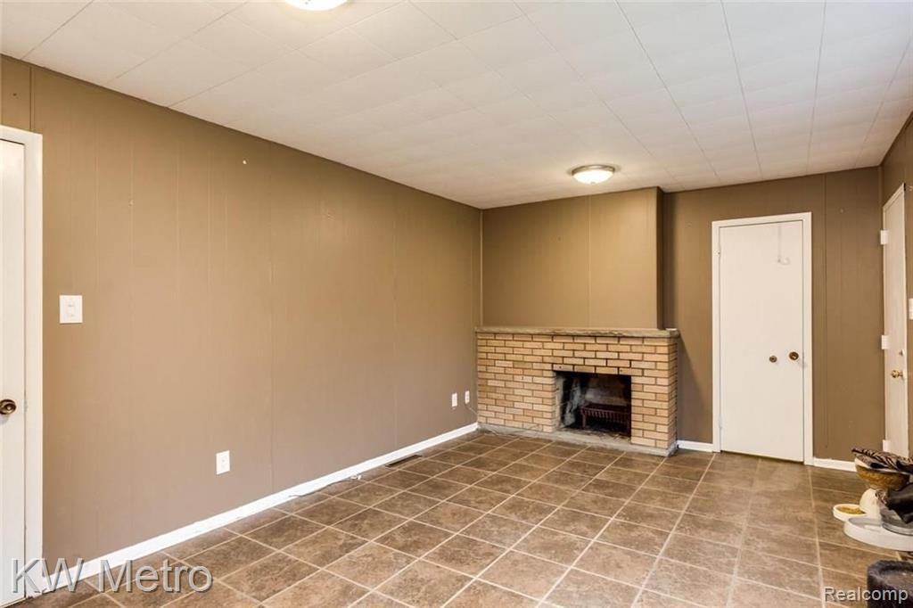 145 Wimpole Drive Rochester Hills, MI 48309 - Photo 9 of 21