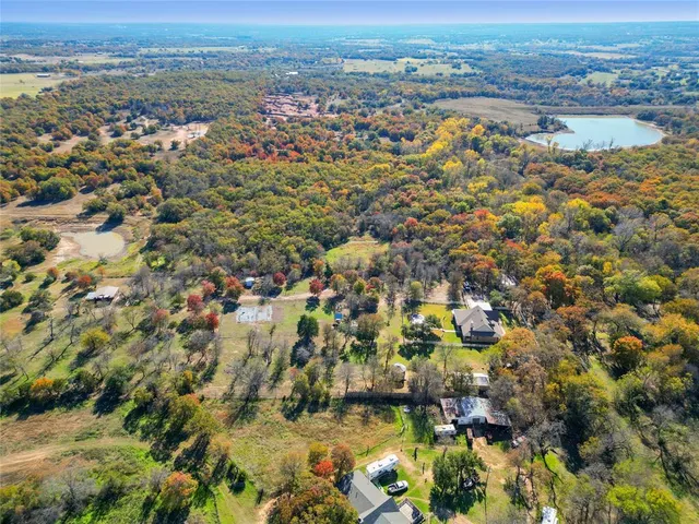 $699,000 | 1625 Sanger Drive, Springtown, TX 76082