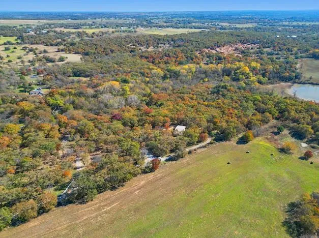 $699,000 | 1625 Sanger Drive, Springtown, TX 76082