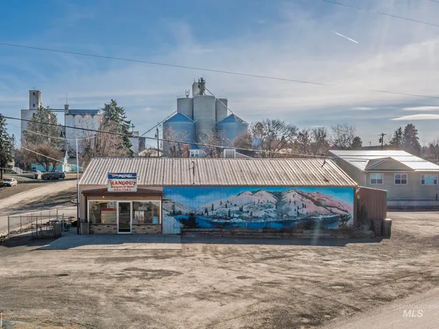 $259,000 | 603 Front Street, Cottonwood, ID 83522