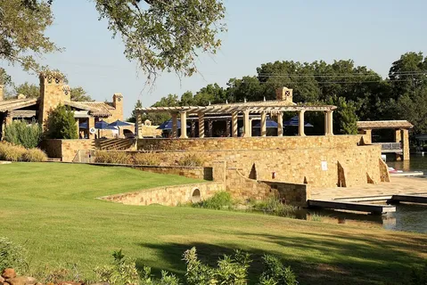 $1,740,000 | 1221 Apache Tears, Horseshoe Bay, TX 78657