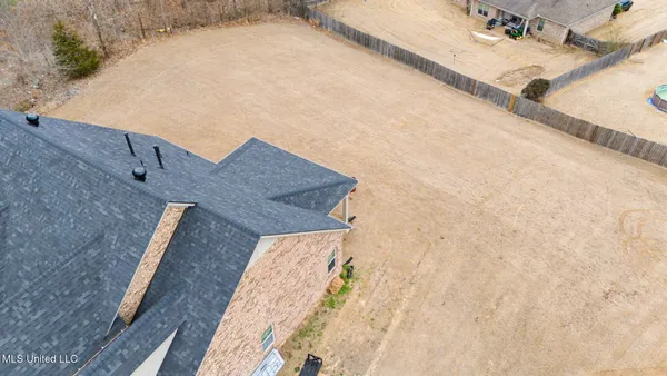 $455,000 | 1960 Bakersfield Drive, Nesbit, MS 38651