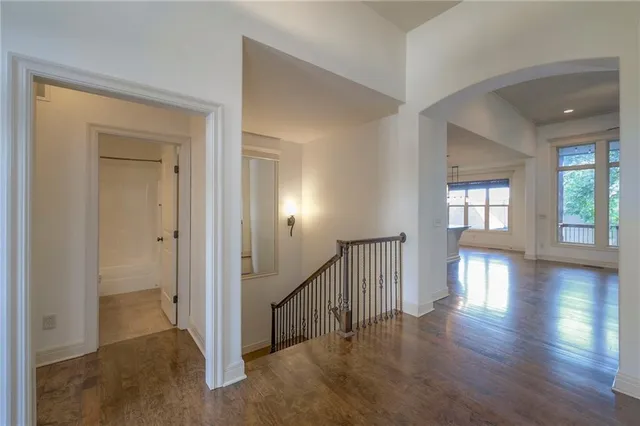 $600,000 | 1317 Northeast Kenwood Drive, Lee's Summit, MO 64064