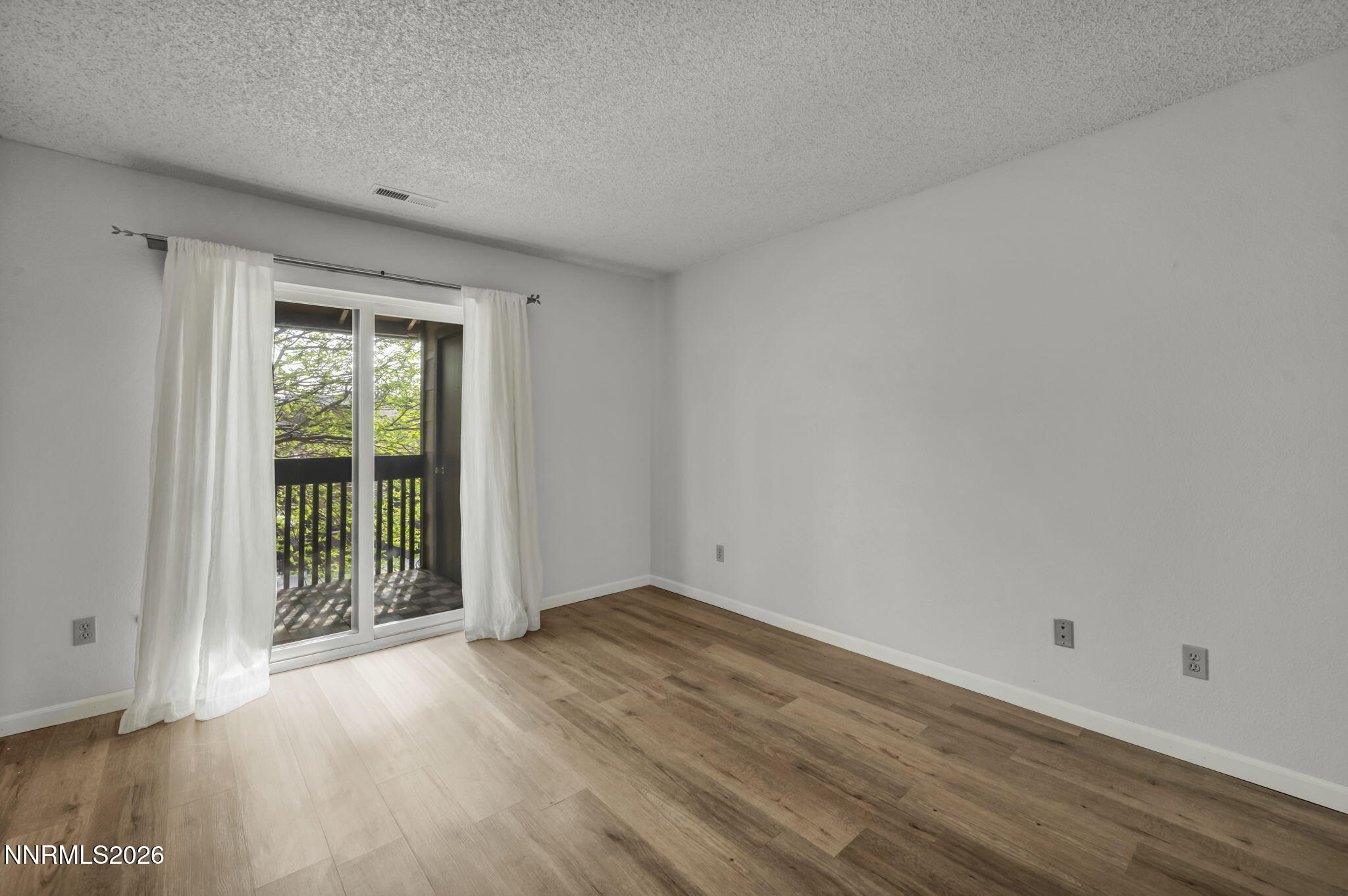 2970 Tierra Verde West Reno, NV 89512 - Photo 22 of 39 32-web-or-mls-2970-tierra-verde-w