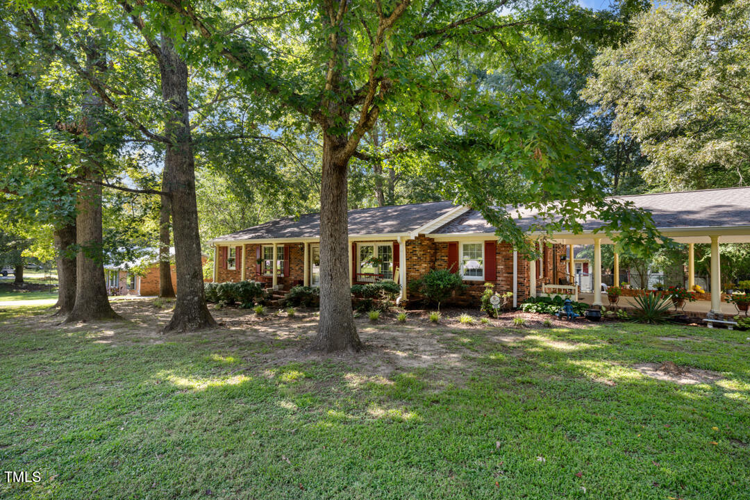 505 Goodwin Road Durham, NC 27712 - Photo 31 of 34 RightSideView