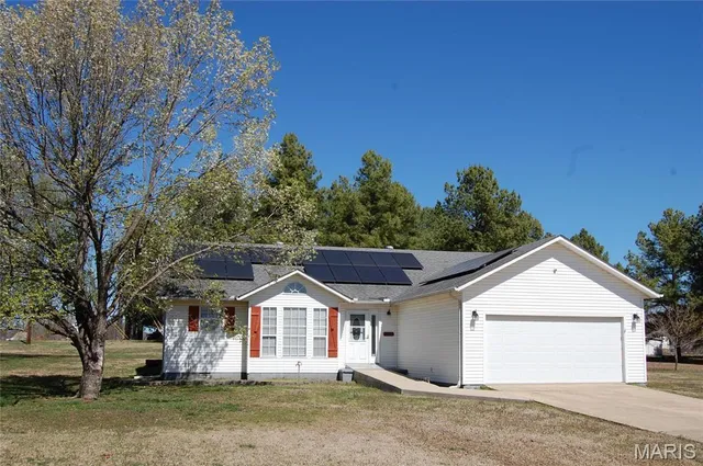 $219,900 | 5711 Cedar Valley Drive, Poplar Bluff, MO 63901