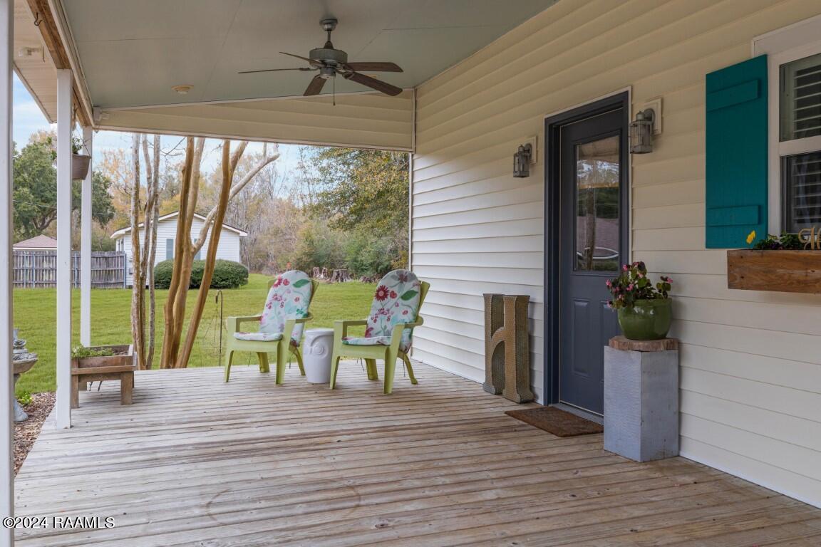 215 Boone Road Scott, LA 70583 - Photo 4 of 43 215 Boone-4
