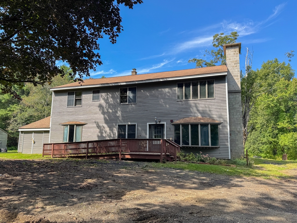 198 Union Road Wales, MA 01081 - Photo 4 of 42