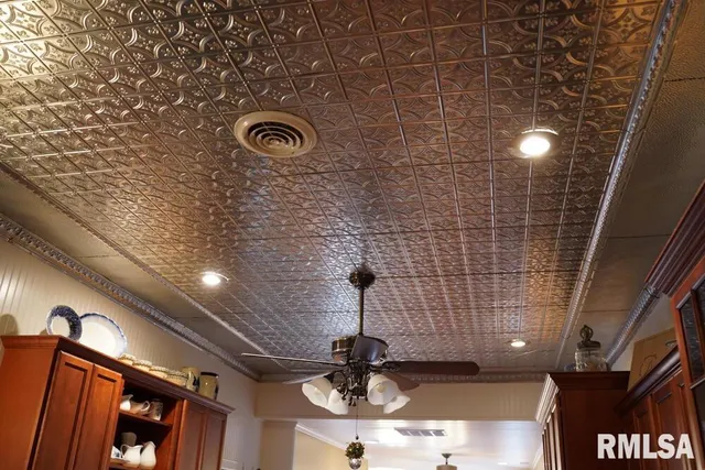 $656,500 | 25065 Rock Springs Hollow Road, Thebes, IL 62990