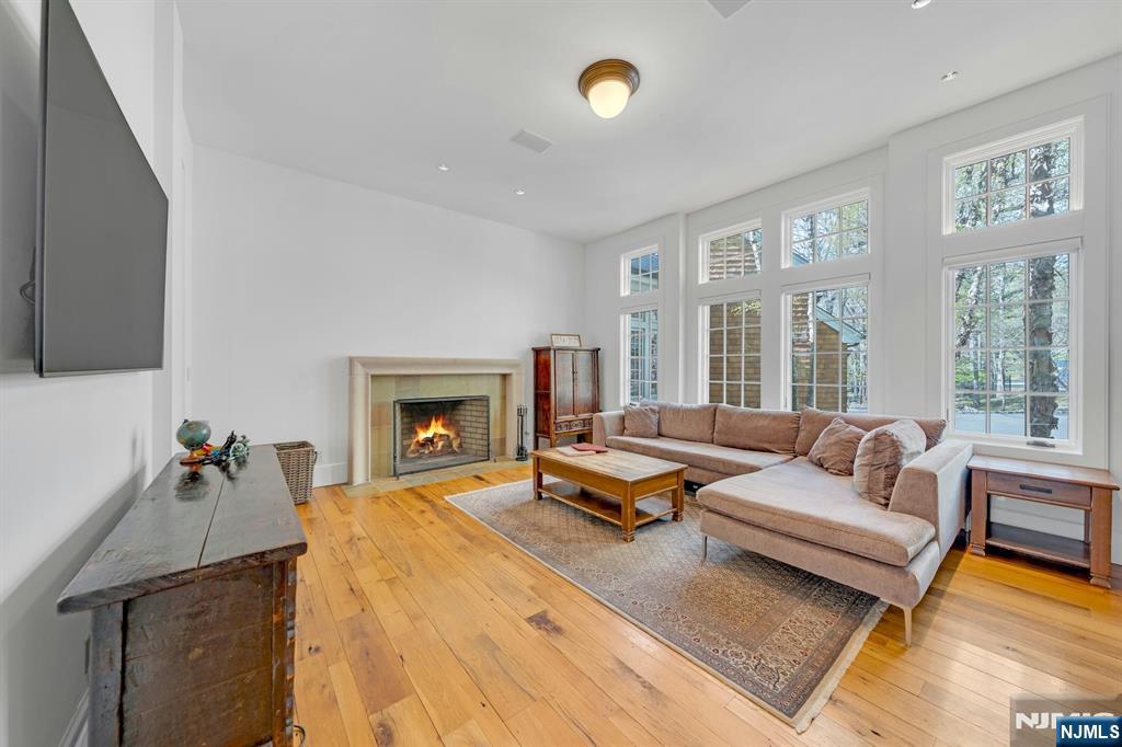 7 Charney Place Alpine, NJ 07620 - Photo 8 of 22