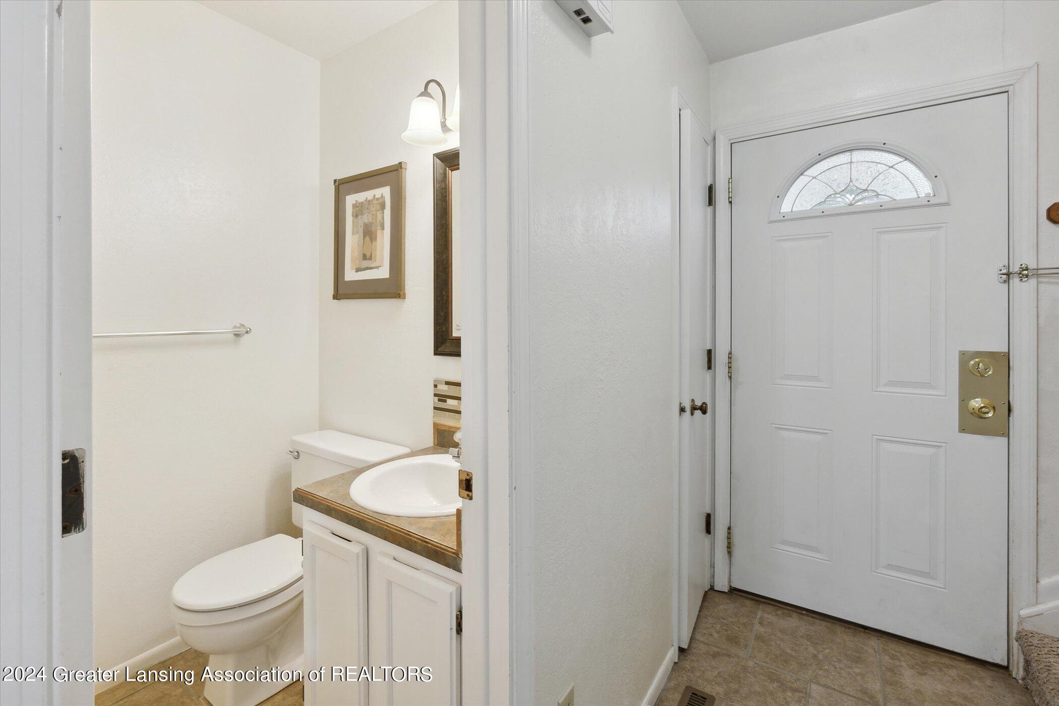 1750 Maple Ridge Road Haslett, MI 48840 - Photo 20 of 39 Powder