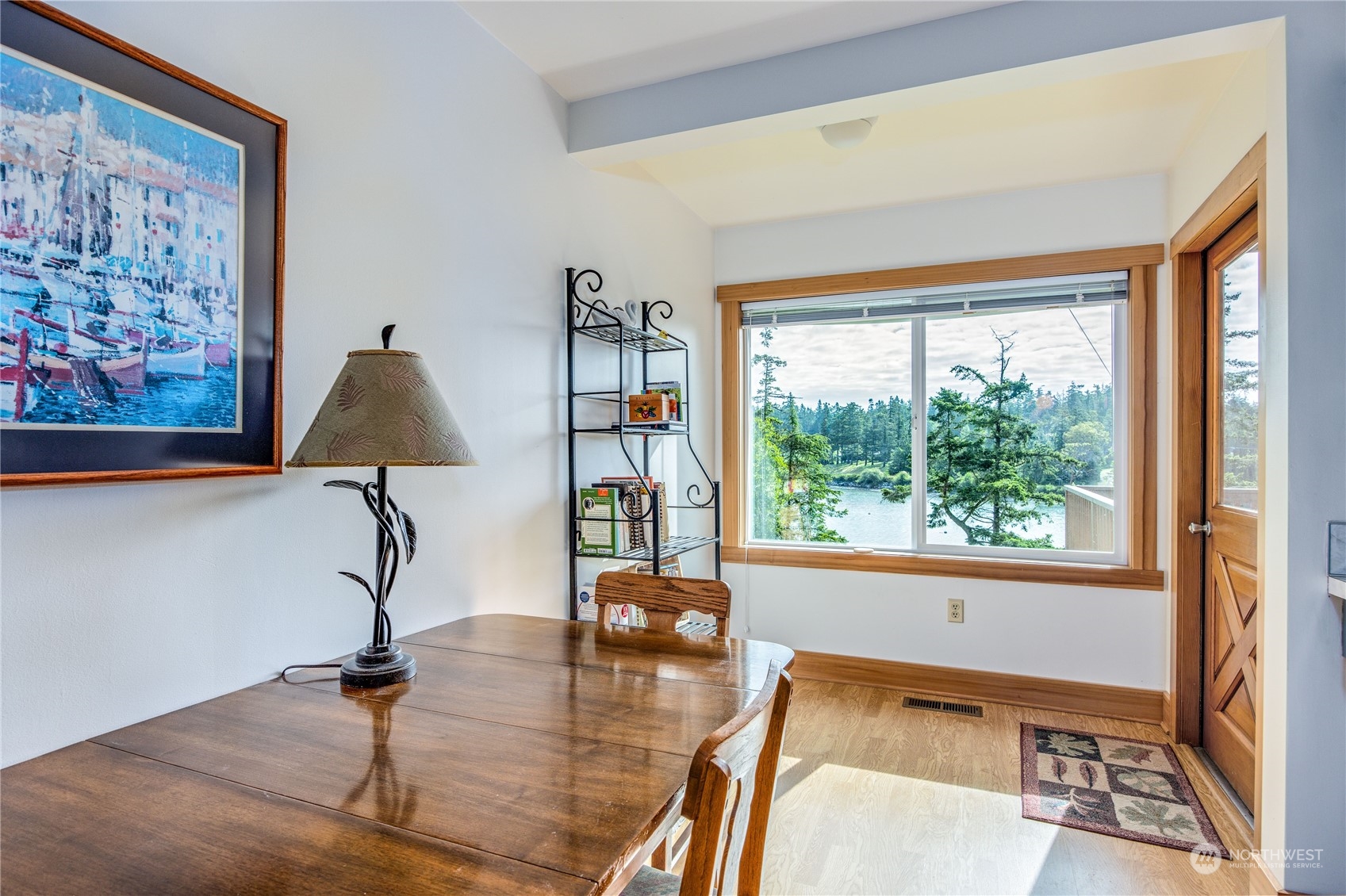 1511 Griffith Point Road Nordland, WA 98358 - Photo 15 of 40 a living room with furniture and a window
