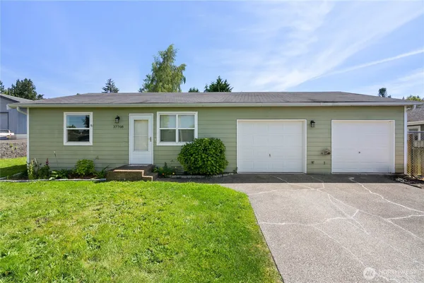 $517,500 | 37708 Vista Key Drive Northeast, Hansville, WA 98340