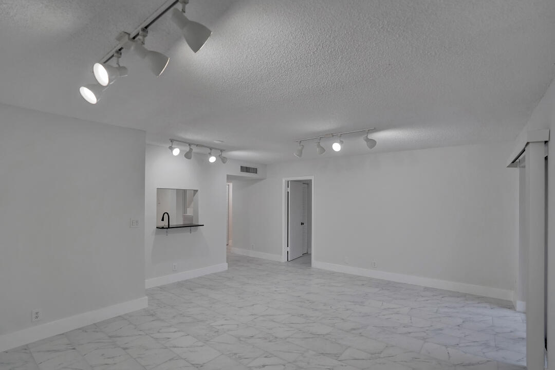 470 Northwest 20th Street, Unit 3080 Boca Raton, FL 33431 - Photo 8 of 13 8