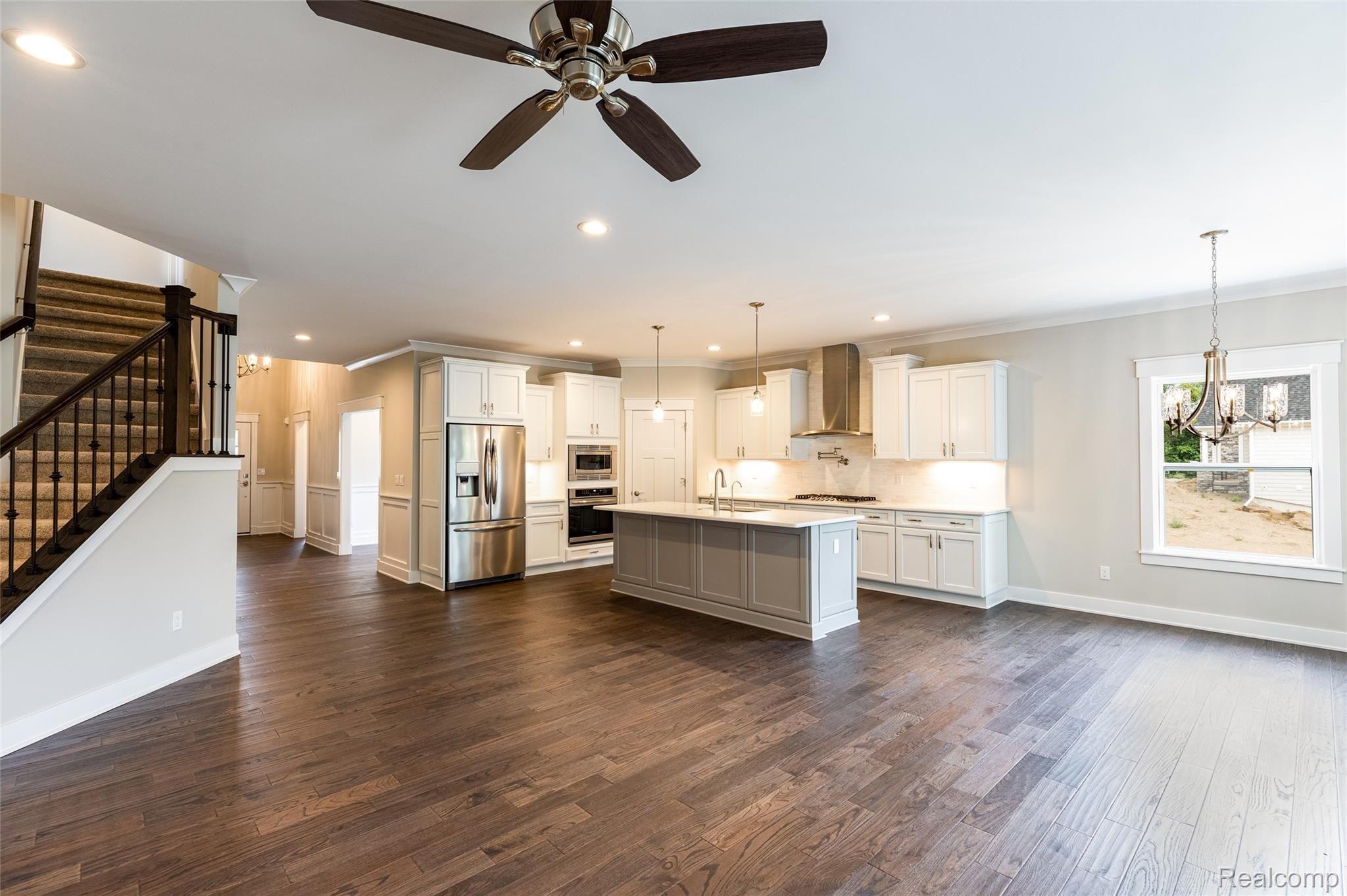 4740 Chestnut Springs Drive Howell, MI 48843 - Photo 10 of 47 16.Kitchen