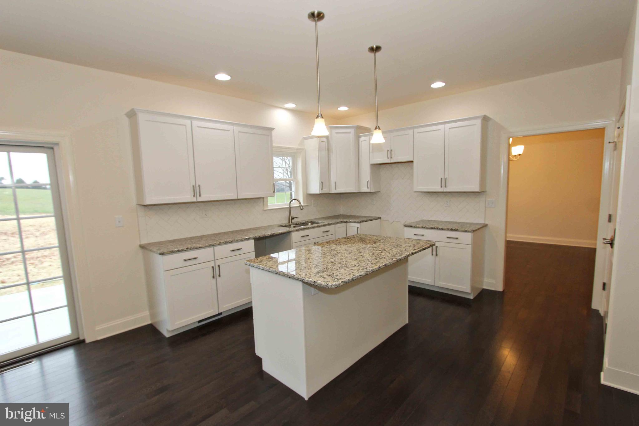 2455 Baker Road York, PA 17408 - Photo 17 of 54 Kit