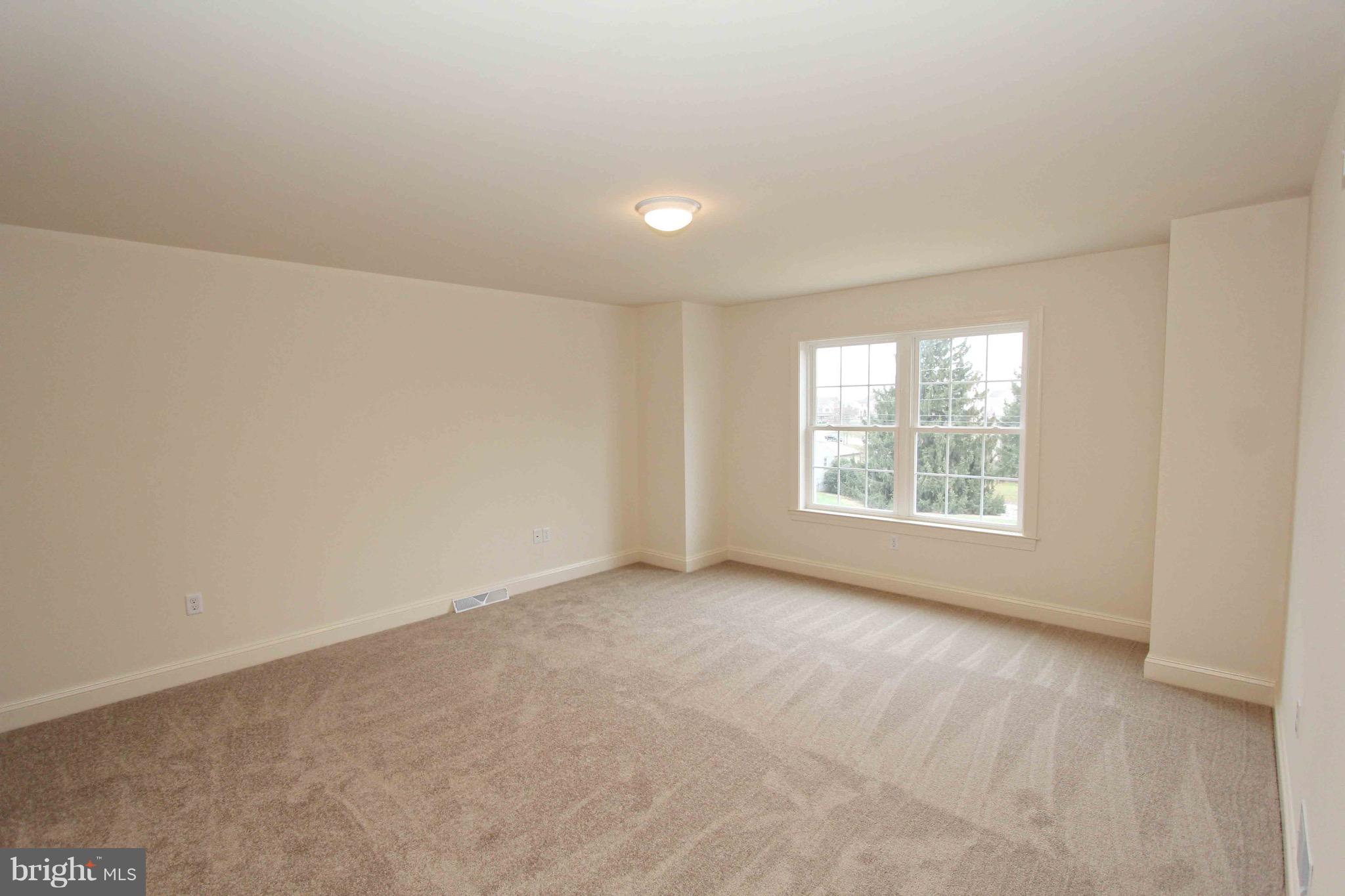 2455 Baker Road York, PA 17408 - Photo 29 of 54 MBR