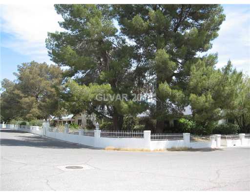 1455 Westwind Road Las Vegas, NV 89146 - Photo 2 of 25 Property Photo.
