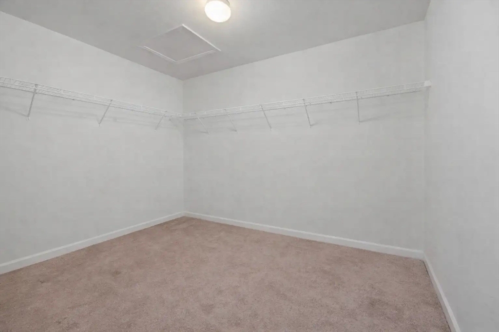 51 Brookview Road, Unit 4 1 Windham, NH 03087 - Photo 24 of 37