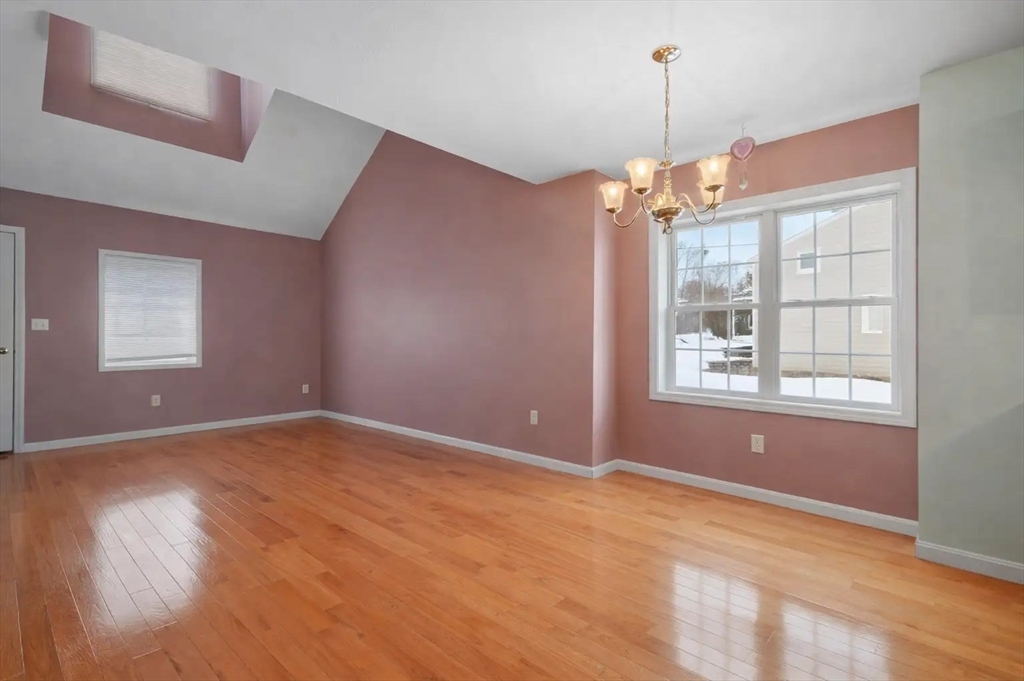 51 Brookview Road, Unit 4 1 Windham, NH 03087 - Photo 6 of 37