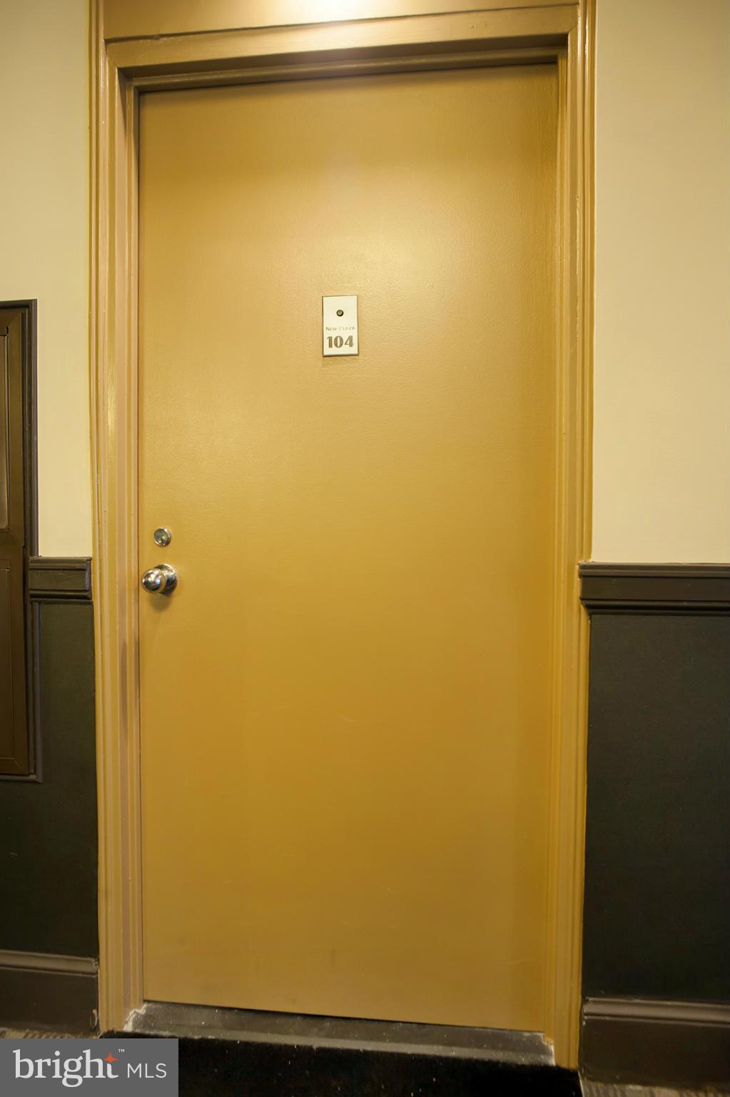 1115 12th Street Northwest, Unit 104 Washington, DC 20005 - Photo 3 of 21 Interior (General)