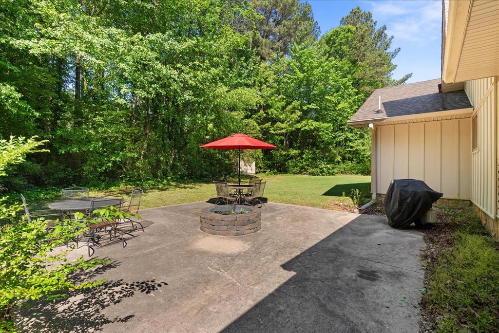 302 Ricky Drive Dalton, GA 30721 - Photo 10 of 49 Gallery Image 10