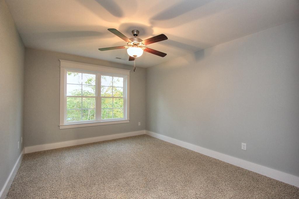 9296 Scarlet Road, Unit 6 Ooltewah, TN 37363 - Photo 35 of 42 9296 Scarlet Ridge Dr (36)