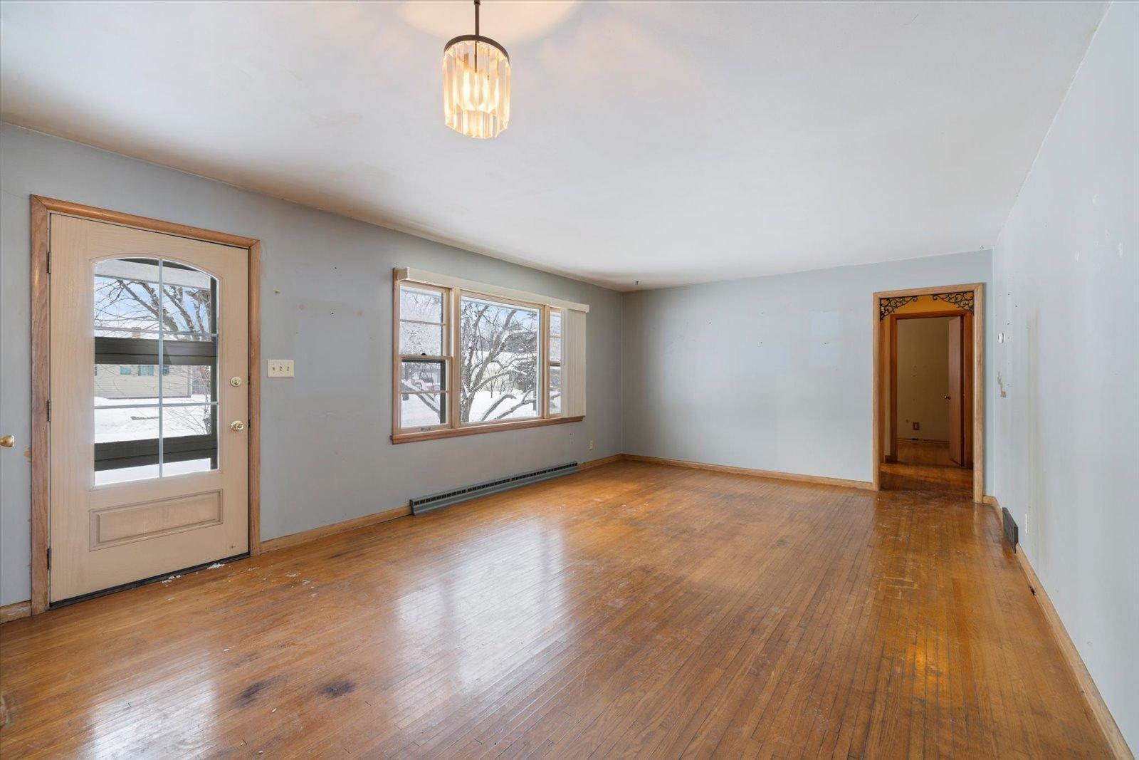 710 Maple Drive Aurora, MN 55705 - Photo 5 of 40
