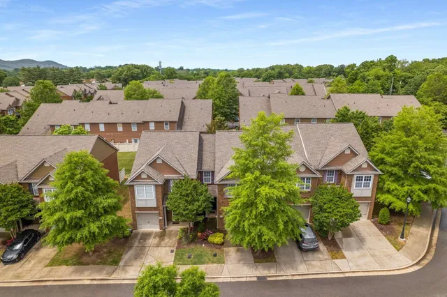 $379,900 | 1021 Ashmore Drive, Nashville, TN 37211