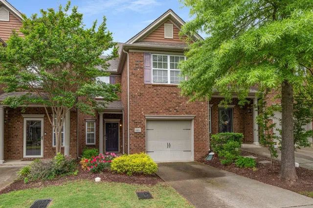 $379,900 | 1021 Ashmore Drive, Nashville, TN 37211