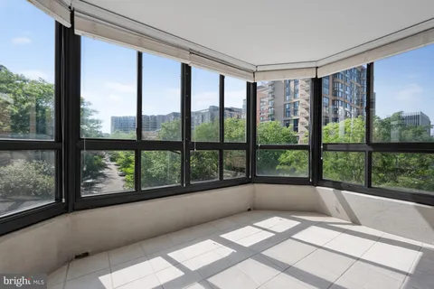$450,000 | 1600 North Oak Street, Unit 603, Arlington, VA 22209
