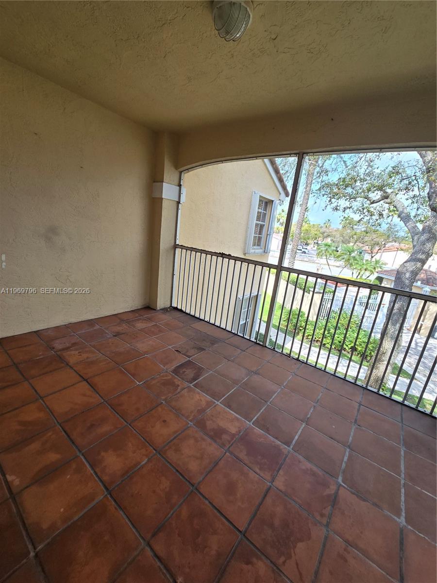 14611 Balgowan Road, Unit 2041 Miami Lakes, FL 33016 - Photo 18 of 22