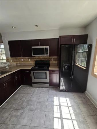 $2,700 | 14611 Balgowan Road, Unit 2041, Miami Lakes, FL 33016