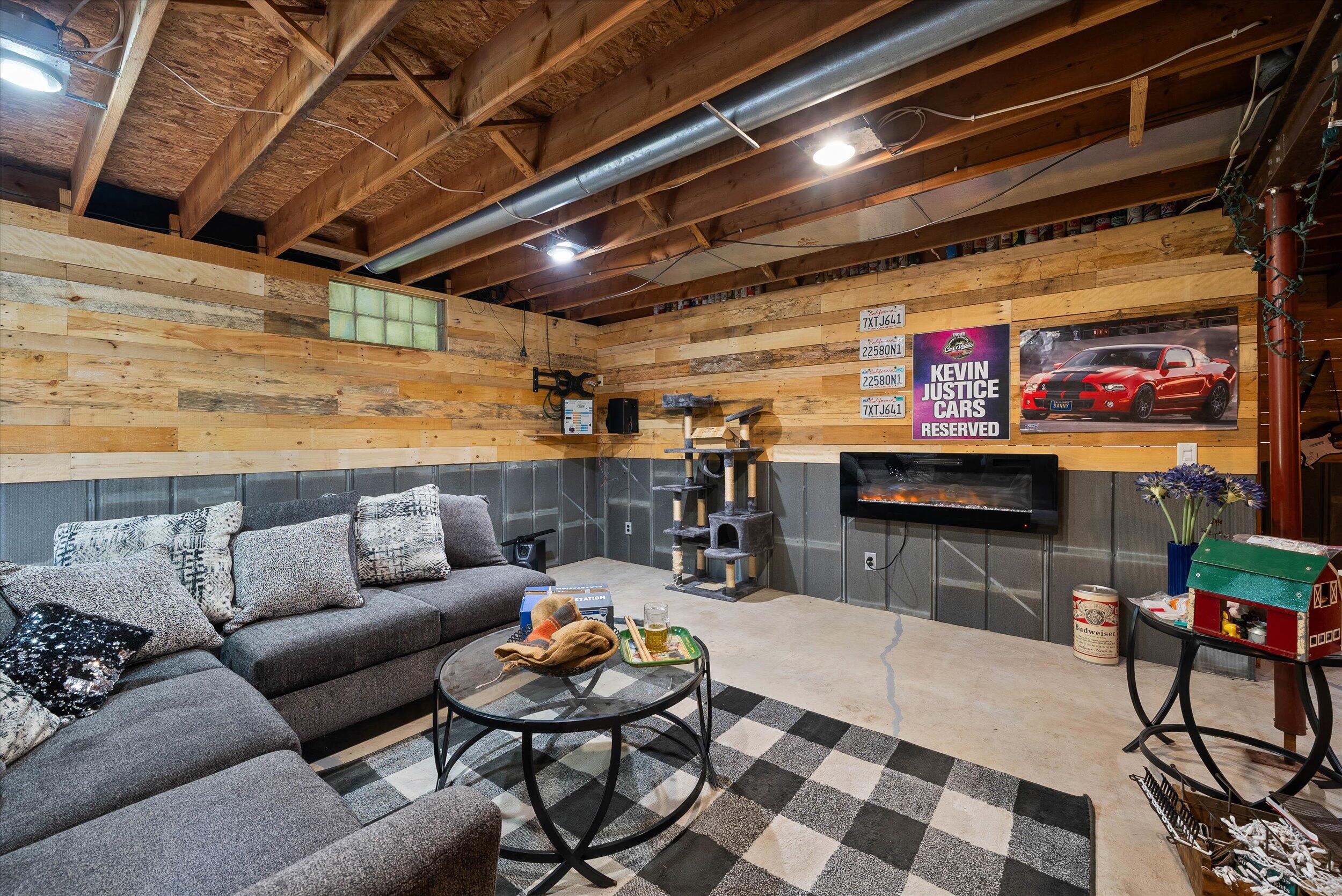 9338 Sauk Trail Road Wilson, WI 53070 - Photo 25 of 52 26-Rec Room