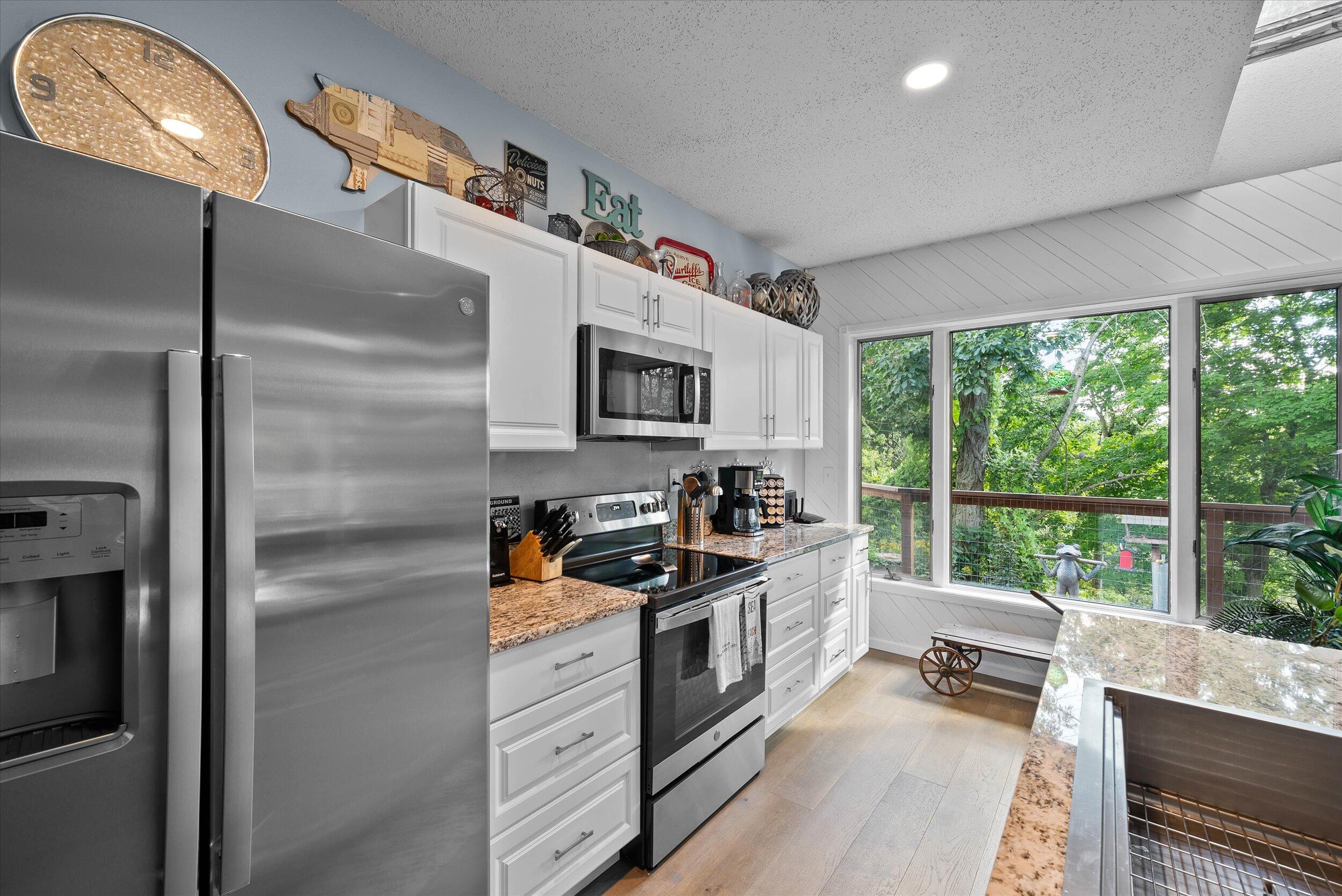 9338 Sauk Trail Road Wilson, WI 53070 - Photo 4 of 52 05-Kitchen