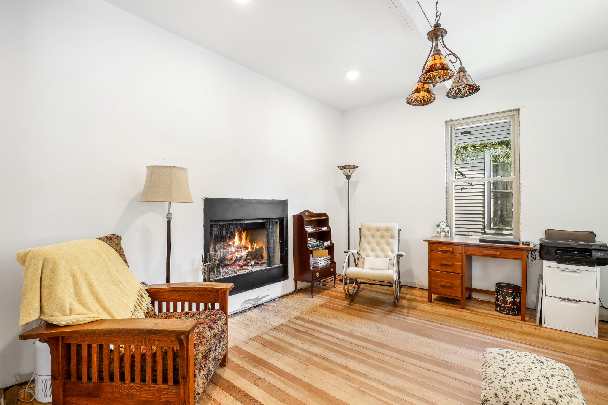 307 North Walnut Street Springfield, TN 37172 - Photo 11 of 23 a living room with furniture and a fireplace