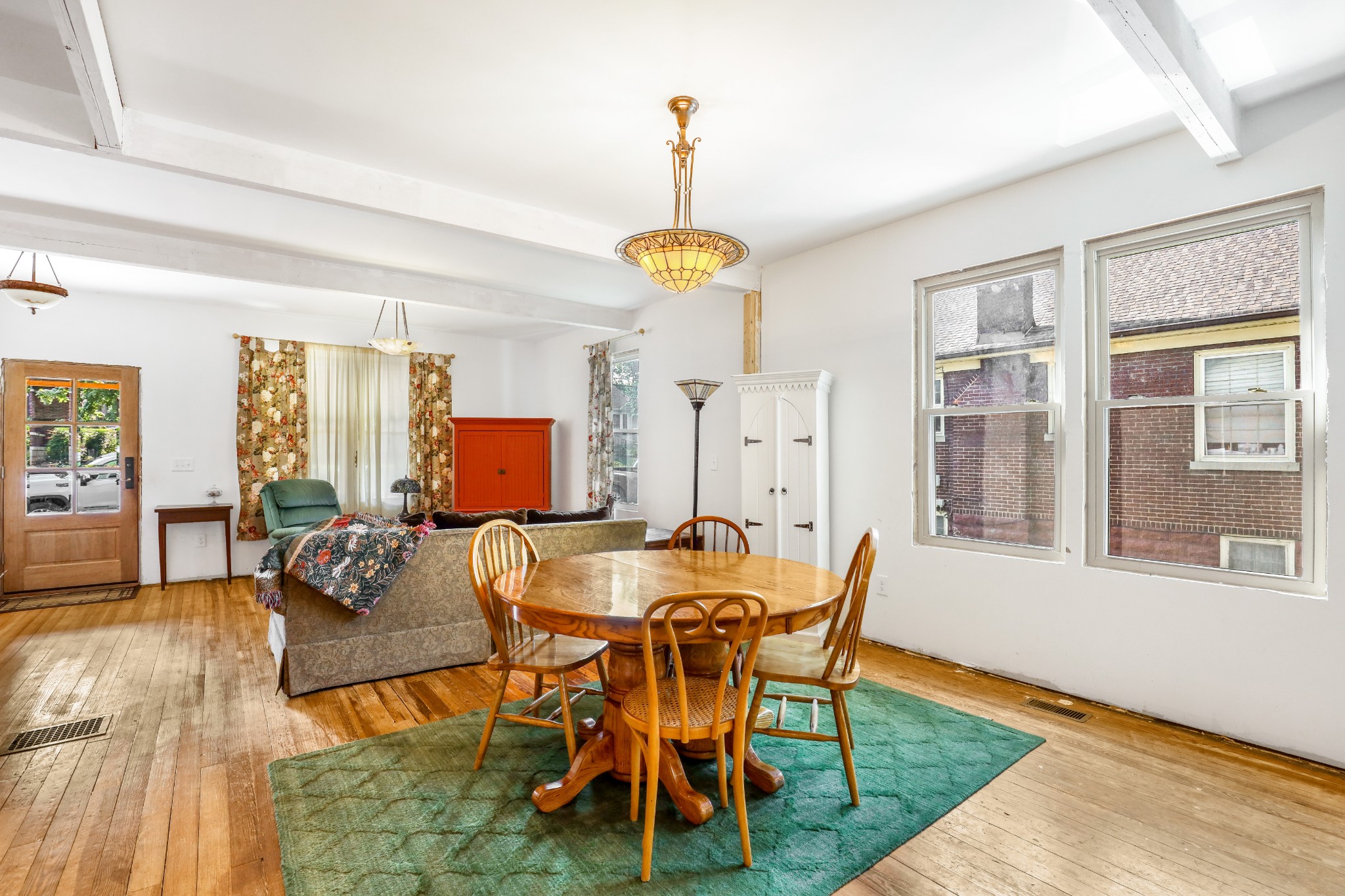 307 North Walnut Street Springfield, TN 37172 - Photo 7 of 23 a dining room with furniture a chandelier and wooden floor