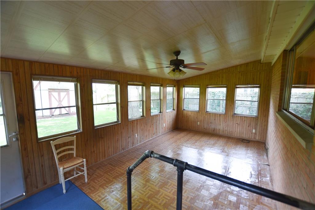 8145 Rumford Road Indianapolis, IN 46219 - Photo 11 of 28 Gallery Image 11