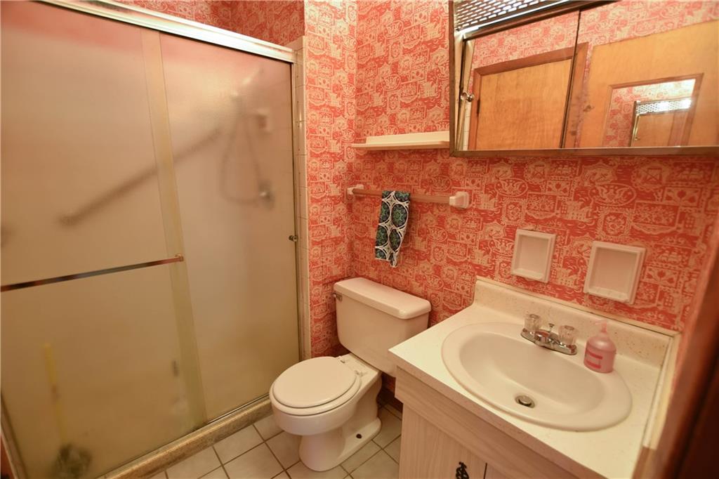 8145 Rumford Road Indianapolis, IN 46219 - Photo 12 of 28 Gallery Image 12