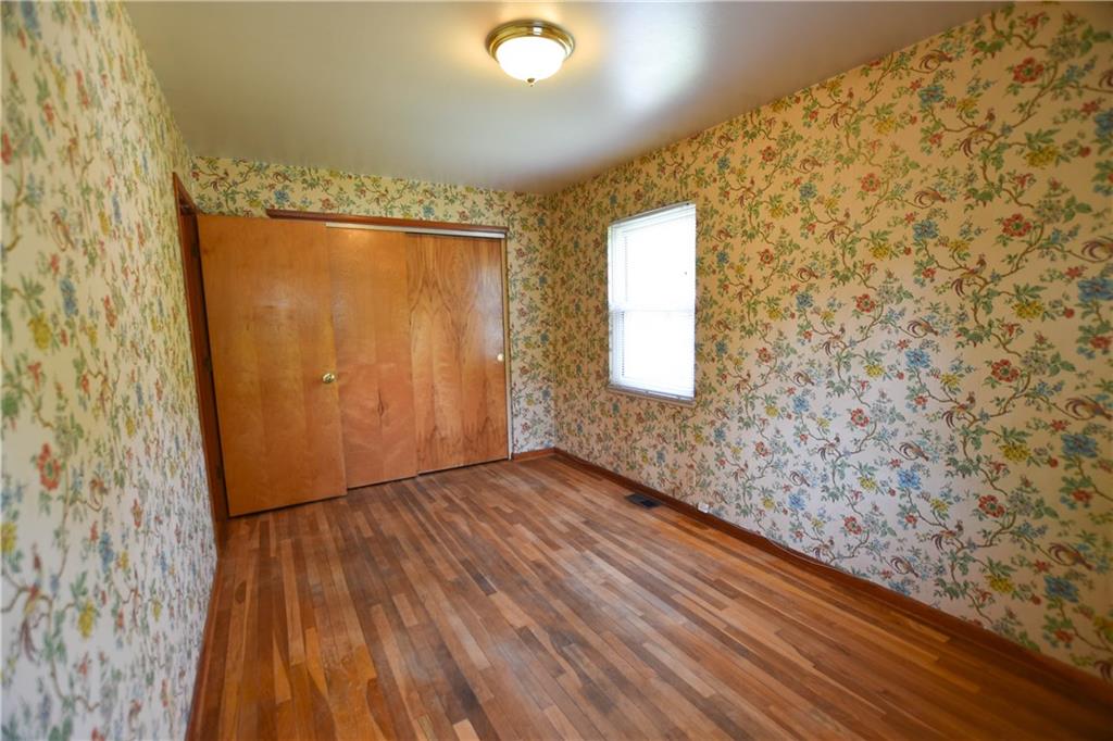 8145 Rumford Road Indianapolis, IN 46219 - Photo 20 of 28 Gallery Image 20