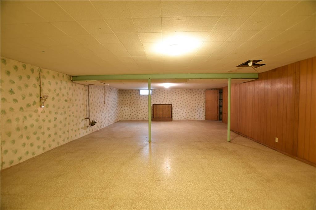 8145 Rumford Road Indianapolis, IN 46219 - Photo 21 of 28 Gallery Image 21