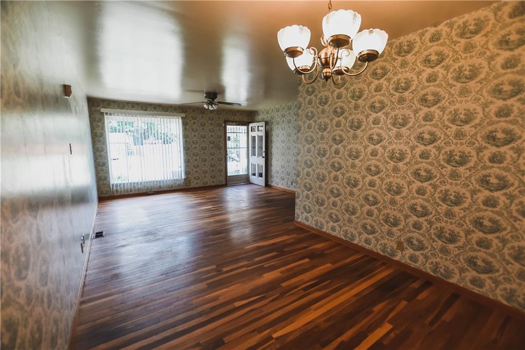 8145 Rumford Road Indianapolis, IN 46219 - Photo 7 of 28 Gallery Image 7
