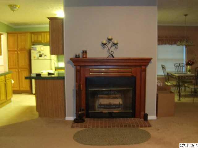 1214 Hardin Road Dallas, NC 28034 - Photo 5 of 16 Gallery Image 5