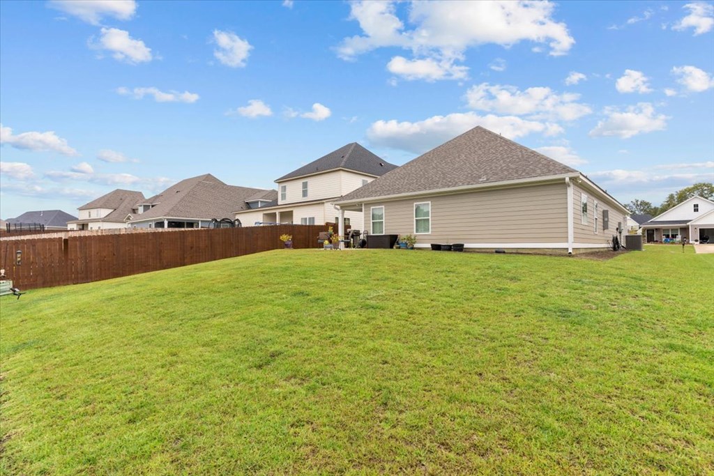 254 Paxton Loop Dothan, AL 36301 - Photo 38 of 42 Gallery Image 38