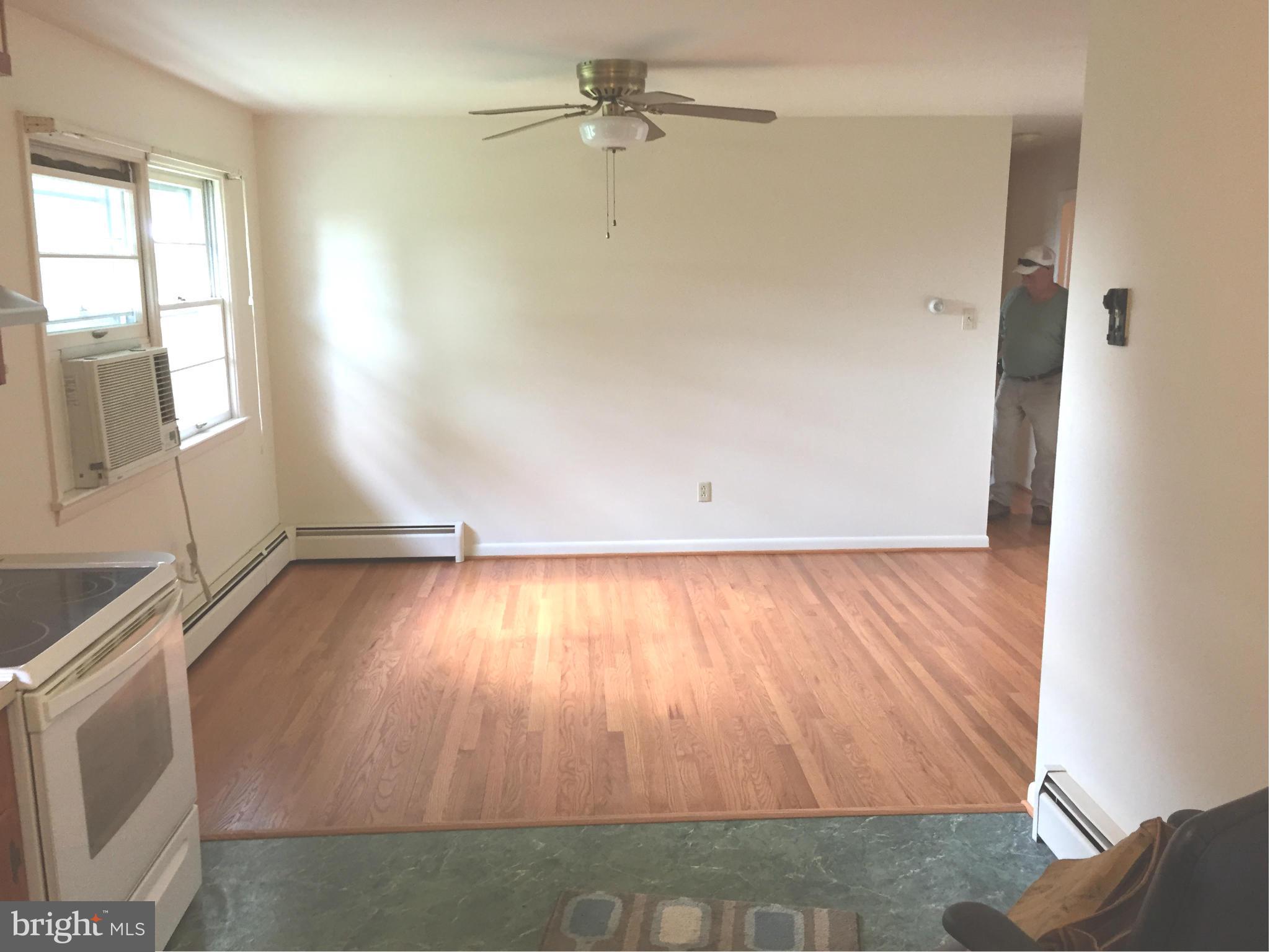 10313 Old Annapolis Road Frederick, MD 21701 - Photo 17 of 25 Dining Room