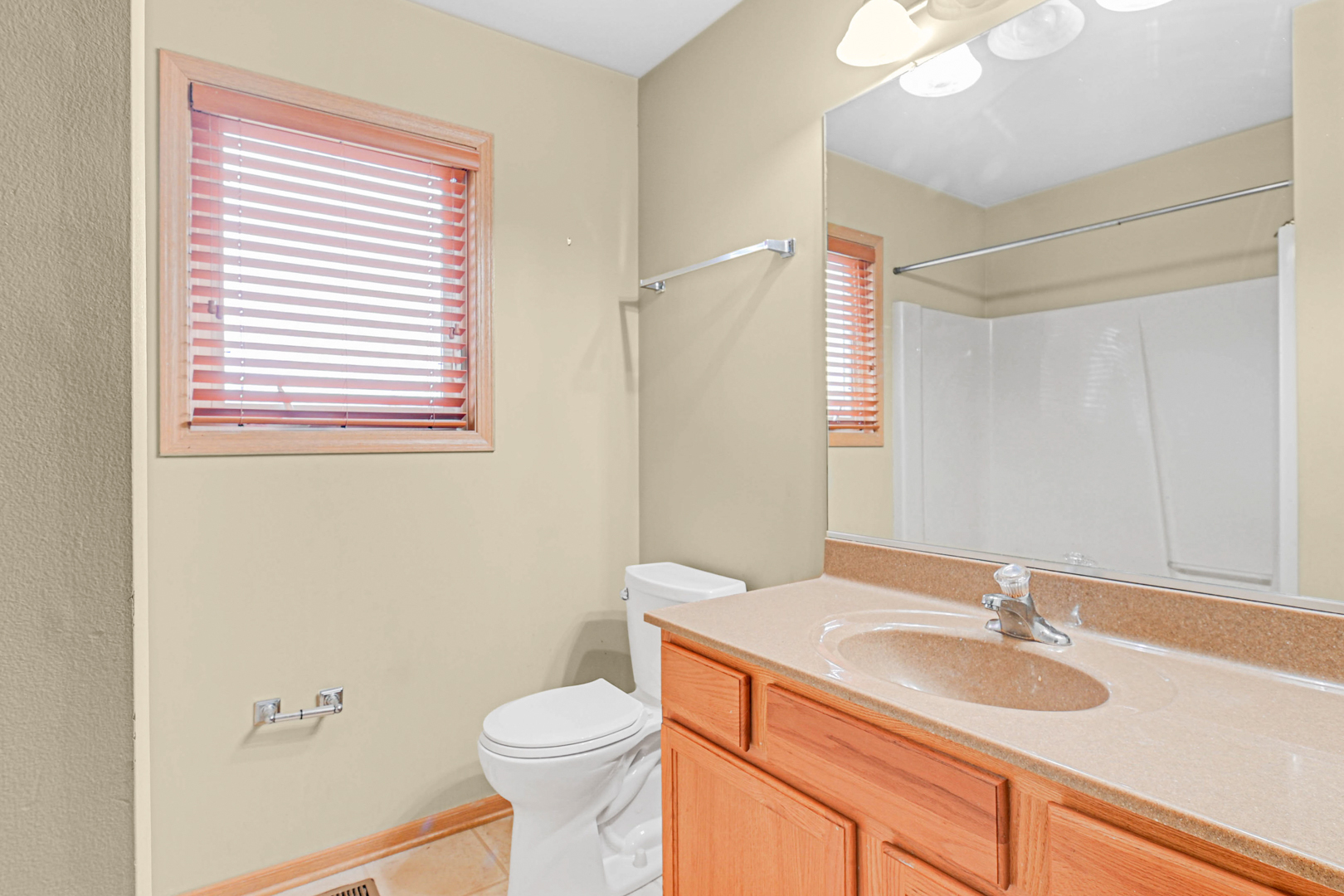 3982 Crete Road Crete, IL 60417 - Photo 8 of 19